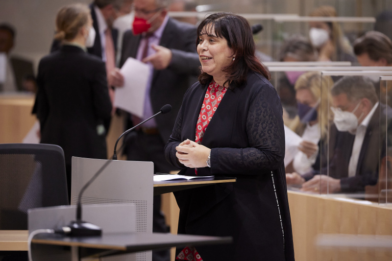 Frage - Nationalratsabgeordnete Agnes Totter (ÖVP)