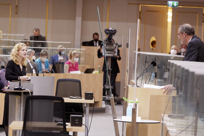 Frage - Nationalratsabgeordnete Eva Maria Holzleitner (SPÖ)