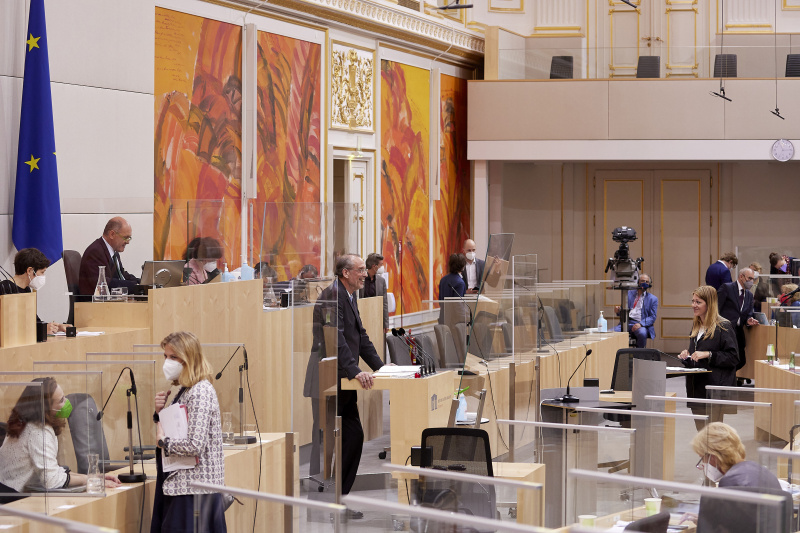 Fragestunde, Frage gestellt von Nationalratsabgeordnete Katharina Kucharowits (SPÖ)