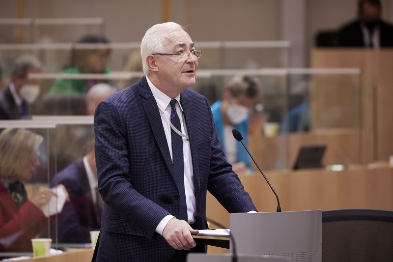 Fragestunde, Frage gestellt von Nationalratsabgeordneter Martin Graf (FPÖ)