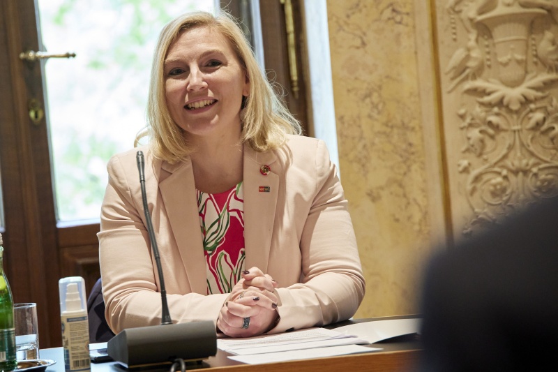 Aussprache, Vizepräsidentin des Bundesrates Doris Hahn (SPÖ)