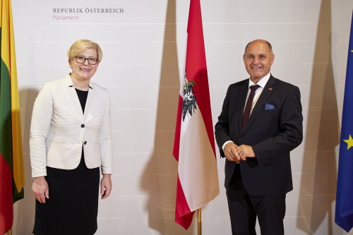 Rechte Seite Nationalratspräsident Wolfgang Sobotka (ÖVP), linke Seite Litauische Premierministerin Ingrida Šimonytė