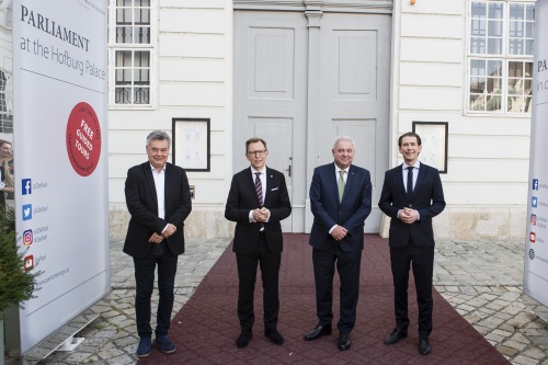 Von links: Vizekanzler Werner Kogler (GRÜNE), Bundesratspräsident Christian Buchmann (ÖVP), Steirischer Landeshauptmann Hermann Schützenhöfer (ÖVP), Bundeskanzler Sebastian Kurz (ÖVP)
