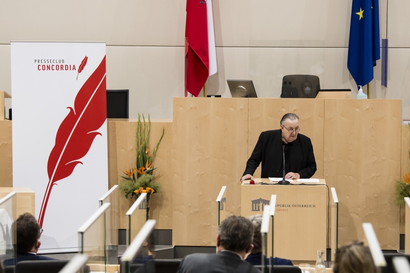 Am Rednerpult: Laudator Georg Hoffmann-Ostenhof