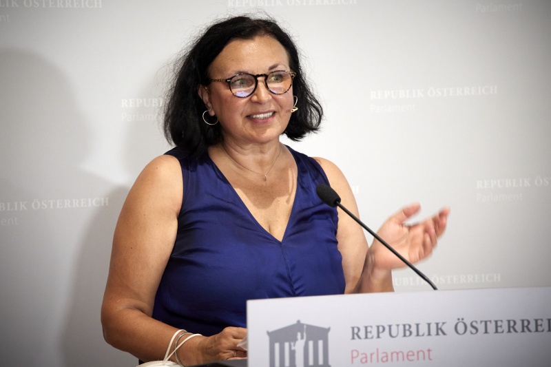 Moderation durch Petra Stuiber Journalistin und Autorin