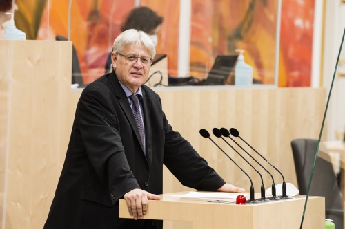Am Rednerpult: Bundesrat Stefan Schennach (SPÖ)