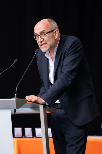Am Rednerpult: Autor und Chefredakteur GEO 1994 – 2014 Peter-Matthias Gaede