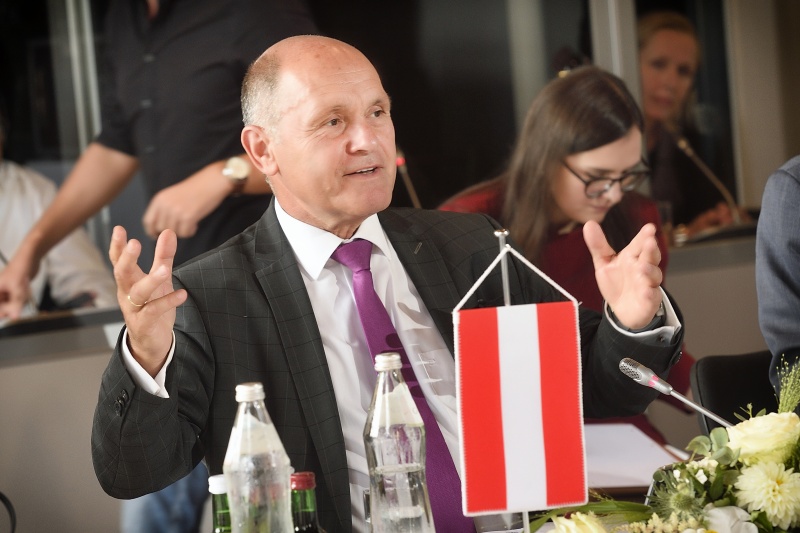 Arbeitsgespräch, Begrüßung durch Nationalratspräsident Wolfgang Sobotka (V)