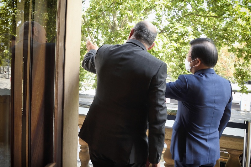 Von links: Nationalratspräsident Wolfgang Sobotka (ÖVP), Präsident der Nationalversammlung der Republik Korea Byeong-Seug Park