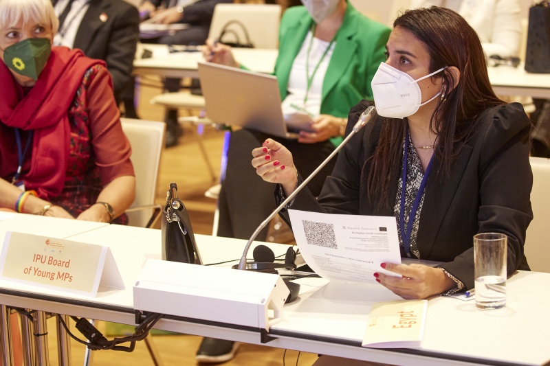 Sahar  Albazar, MP, President of the IPU Board of Young MPs - Egypt - Session 1: Women in the pandemic: A tribute to everyday heroes - Motion 3