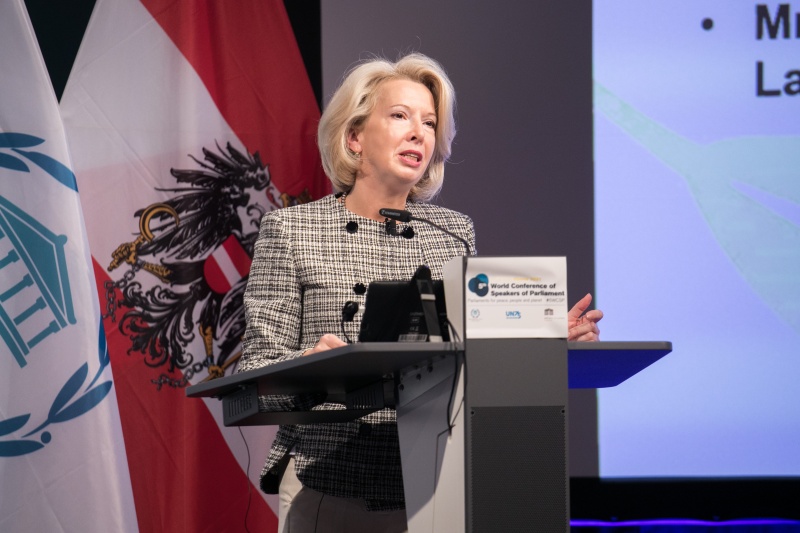 MURNIECE, Inara (Mrs.), Speaker of Parliament - LATVIA, Panel 4 ParliamentsÕ openness, transparency and accessibility versus security: How to strike a balance?