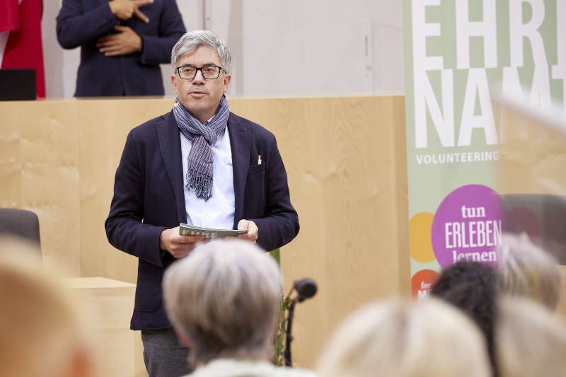 Moderation durch Friedbert Ottacher