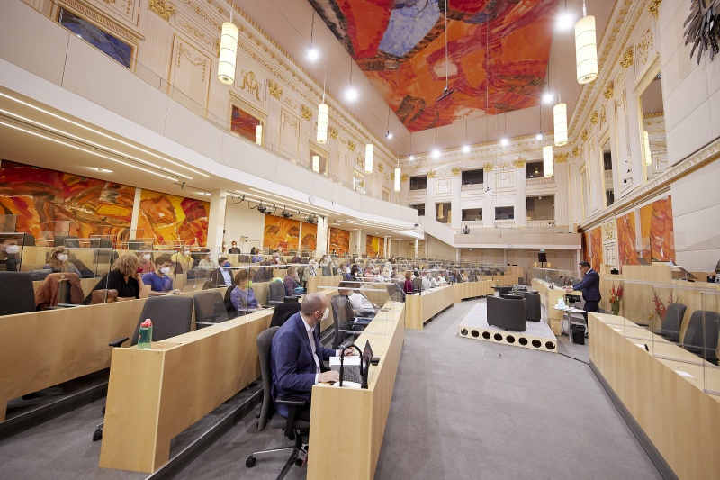 Begrüßung durch Bundesratspräsident Peter Raggl (ÖVP)