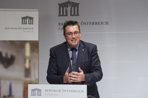 Am Rednerpult: Bundesrat Christoph Steiner (FPÖ)