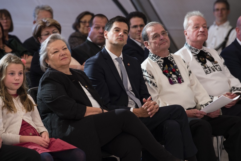 Erste Reihe von links: Dritte Nationalratspräsidentin a.D. Anneliese Kitzmüller, Nationalratsabgeordneter Hannes Amesbauer (FPÖ), Veranstaltungsteilnehmer