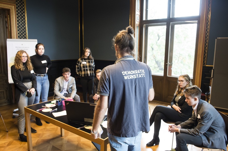 Gruppenarbeit der SchülerInnen