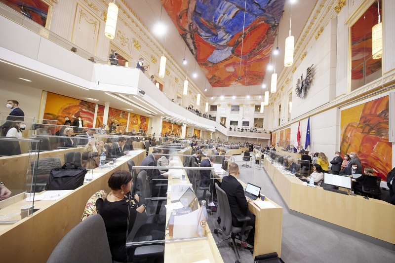 Budgetrede von Finanzminister Gernot Blümel (ÖVP) zum Budget 2022