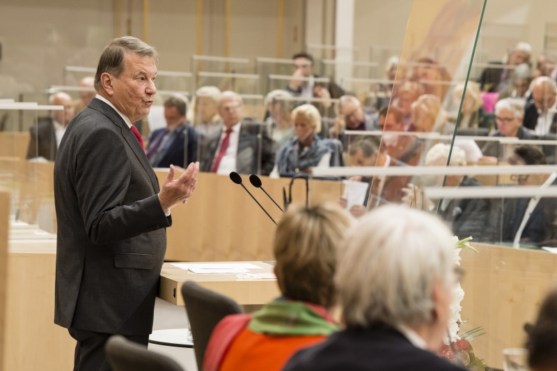 Am Rednerpult: Präsident des Österreichischen Seniorenrates Peter Kostelka