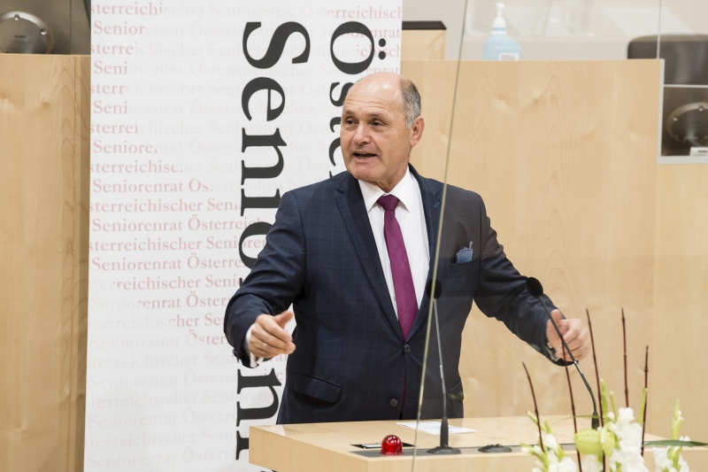 Am Rednerpult: Nationalratspräsident Wolfgang Sobotka (ÖVP)