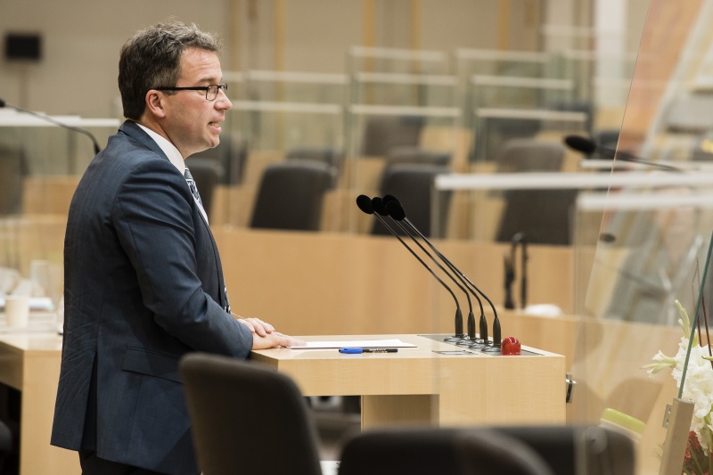 Am Rednerpult: Arbeitsmarktservice Johannes Kopf