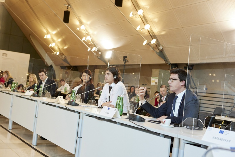 Rede von Abgeordneter der Nationalversammlung Pierre-Henri Dumont