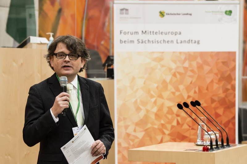 Moderator Gerald Schubert