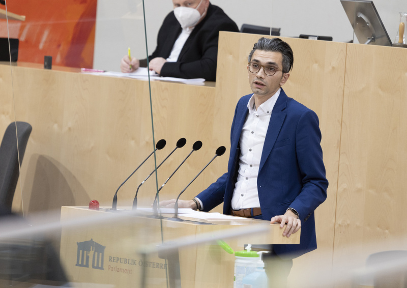 Nationalratsabgeordneter Süleyman Zorba (GRÜNE) am Rednerpult