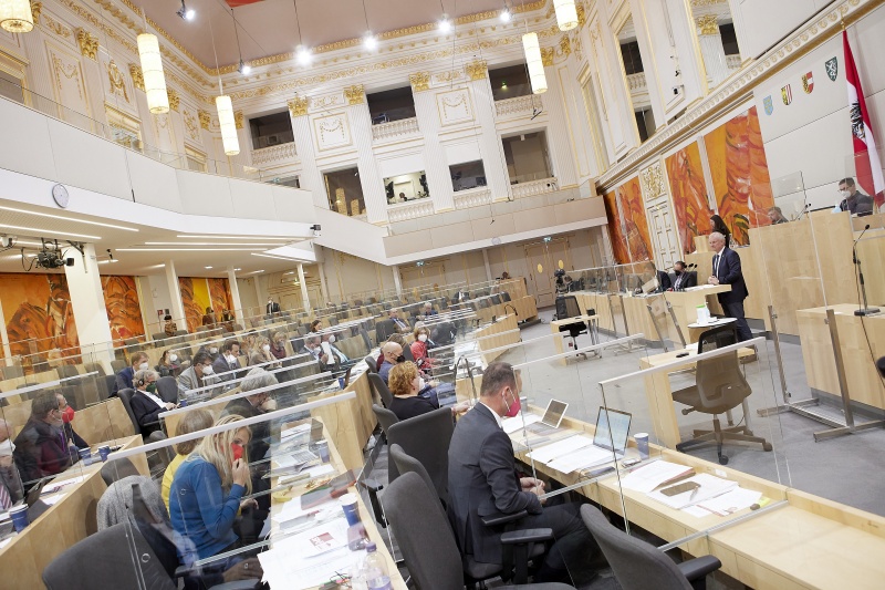 Am Rednerpult Bundesrat Günther Novak (SPÖ)