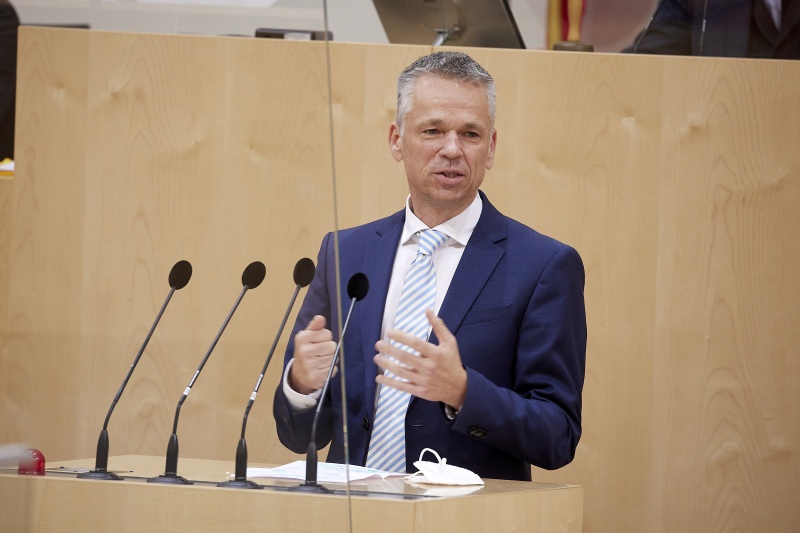 Am Rednerpult Bundesrat Harald Himmer (ÖVP)