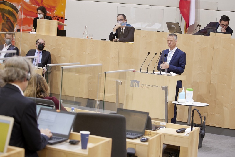 Am Rednerpult Bundesrat Harald Himmer (ÖVP)