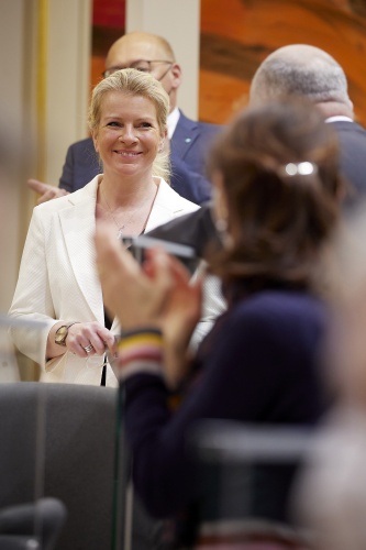 Angelobung von Nationalratsabgeordnete Irene Neumann-Hartberger (ÖVP)