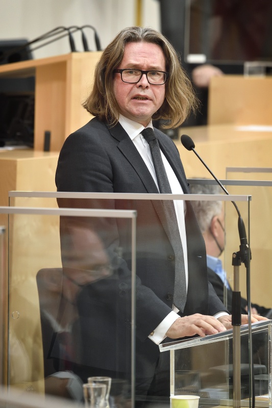 Bildungsminister Martin Polaschek am Wort