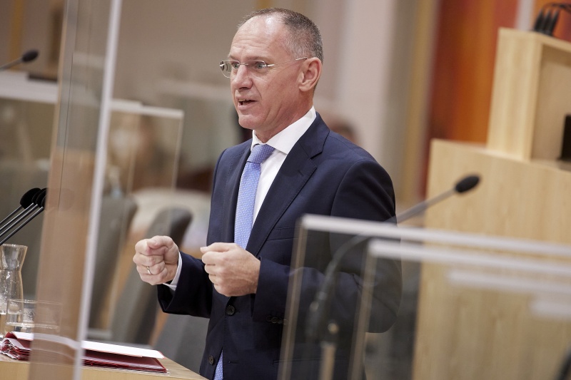 Innenminister Gerhard Karner (ÖVP) bei der Beantwortung der Fragen