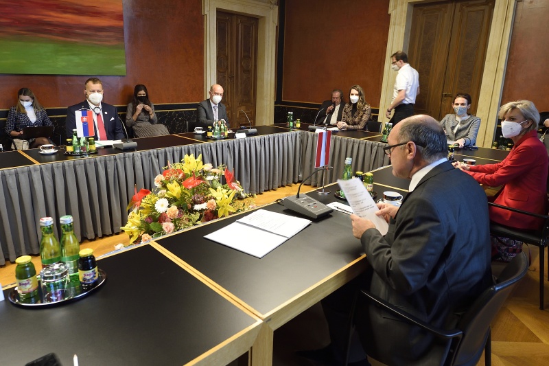 Aussprache. Von links: Slowakischer Parlamentspräsident Boris Kollar, Nationalratspräsident Wolfgang Sobotka (V)