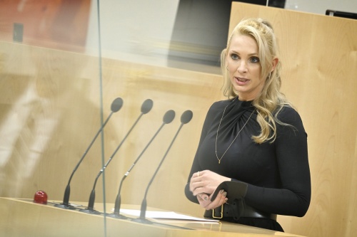 Am Rednerpult: Nationalratsabgeordnete Pia Philippa Strache