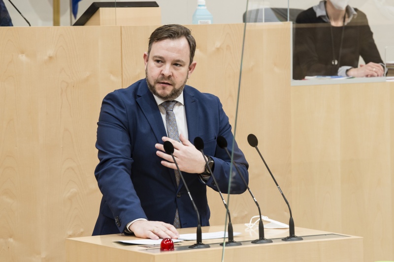 Am Rednerpult: Bundesrat Franz Ebner (ÖVP)