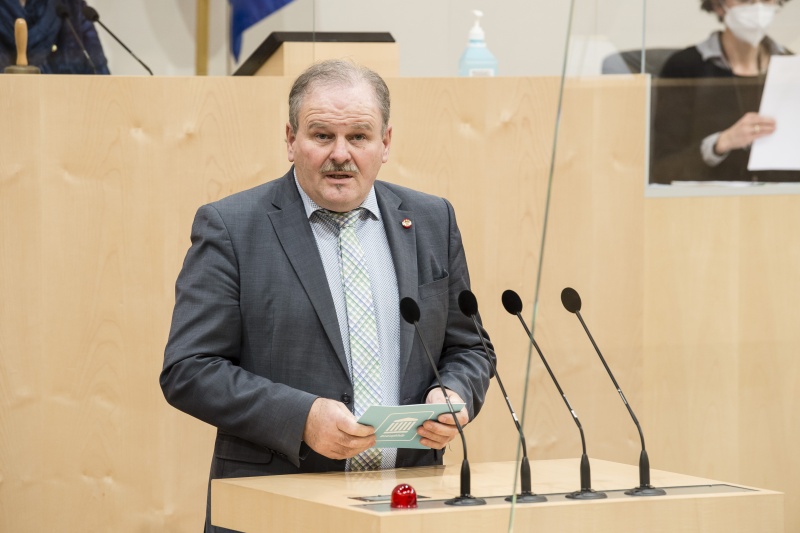 Am Rednerpult: Bundesrat Eduard Köck (ÖVP)