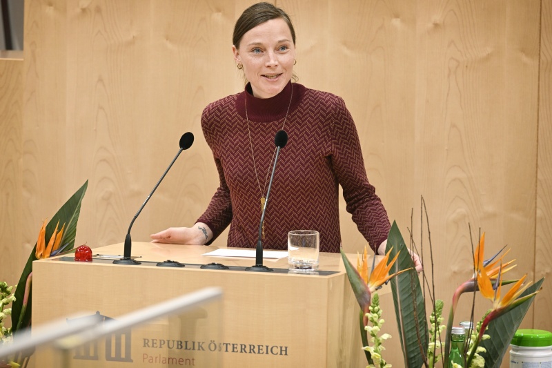 Nationalratsabgeordnete Heike Grebien (GRÜNE)