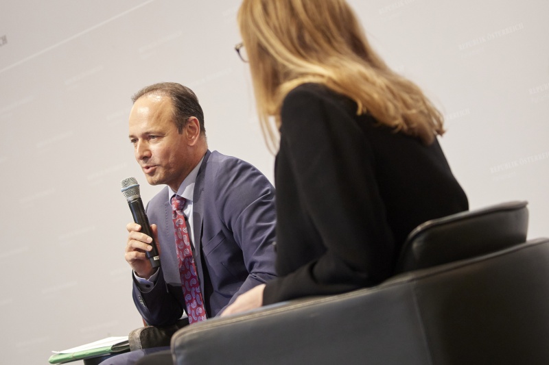Gerhard Baumgartner Alpen-Adria-Universität