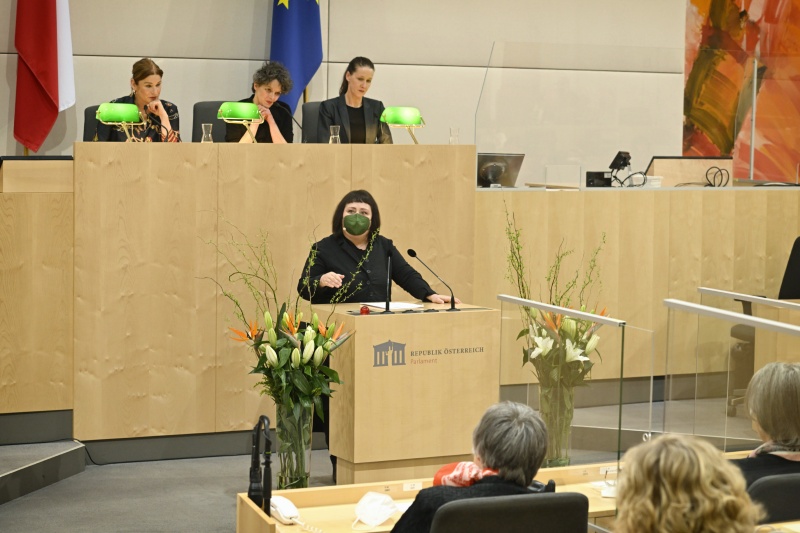 Moderation Julya Rabinowich