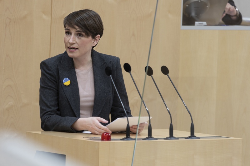 Am Rednerpult: Klubobfrau Sigrid Maurer (GRÜNE)