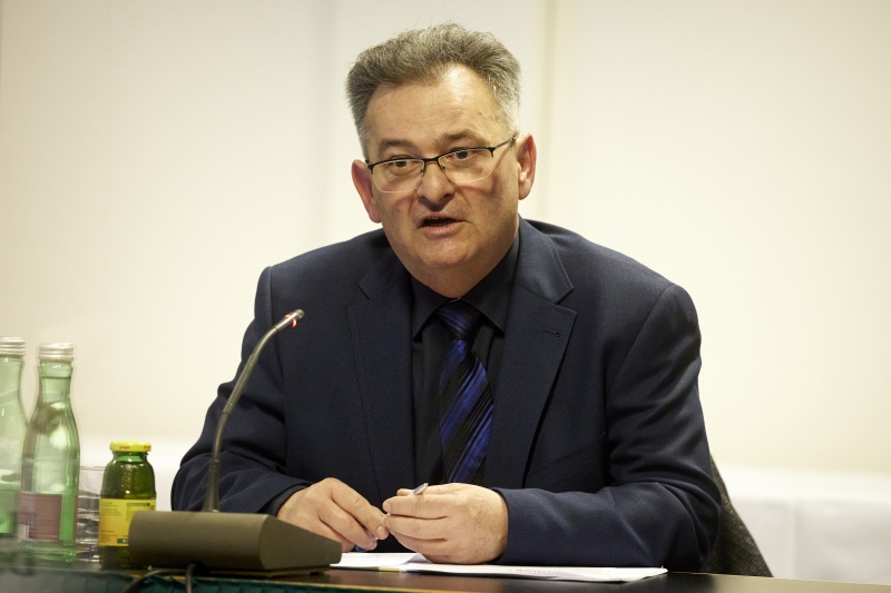 Statement von Vorsitzende des  Volksgruppenbeirats der Roma Emmerich Gärtner-Horvath