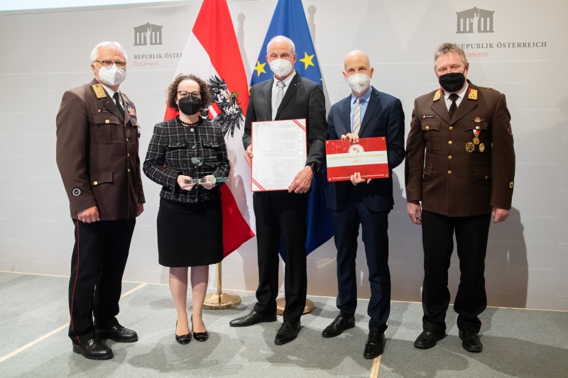 Awardverleihung an Fritz Egger GmbH & Co. OG