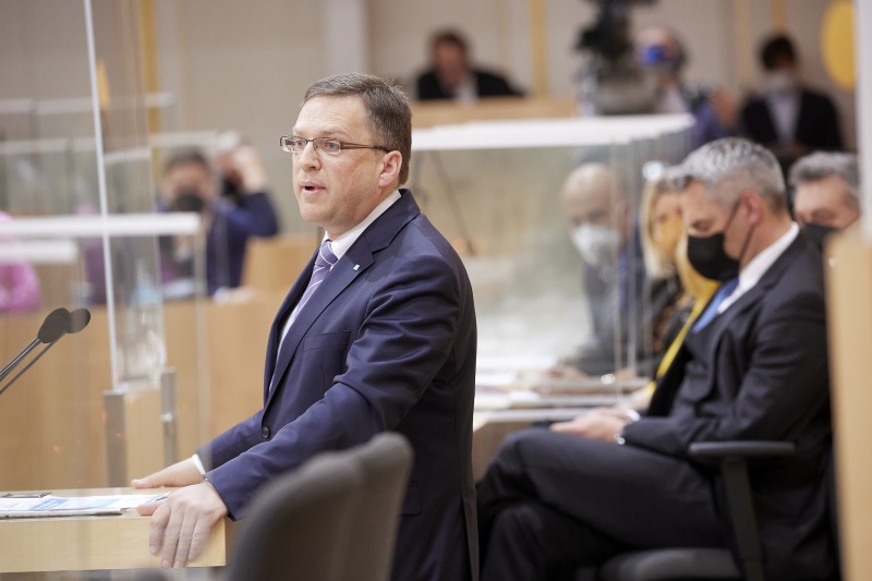 Am Rednerpult Klubobmann August Wöginger (ÖVP)