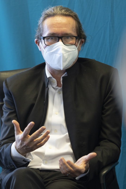 Bildungsminister Martin Polaschek (ÖVP) beantwortet Fragen der Schülerinnen und Schüler der AHS Wien West, Steinbruchgasse 33, 1140 Wien, Klasse 4B