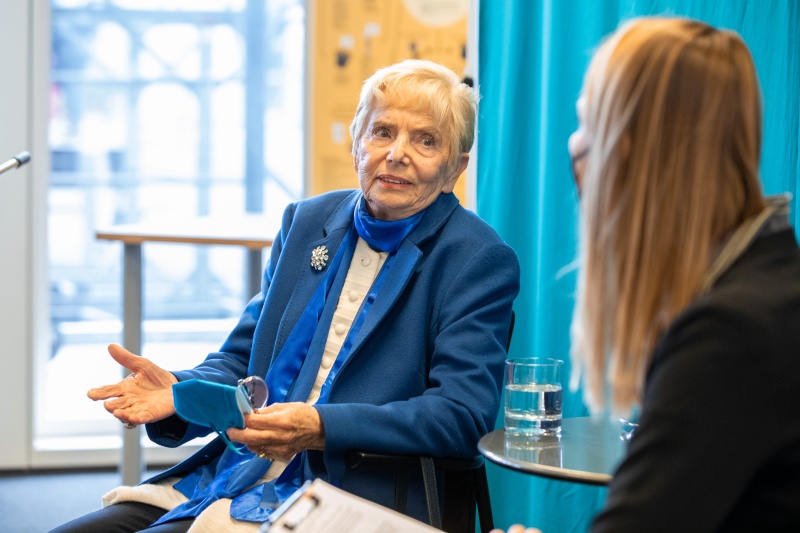 Zeitzeugin Univ.Prof. Dr. Katja Sturm