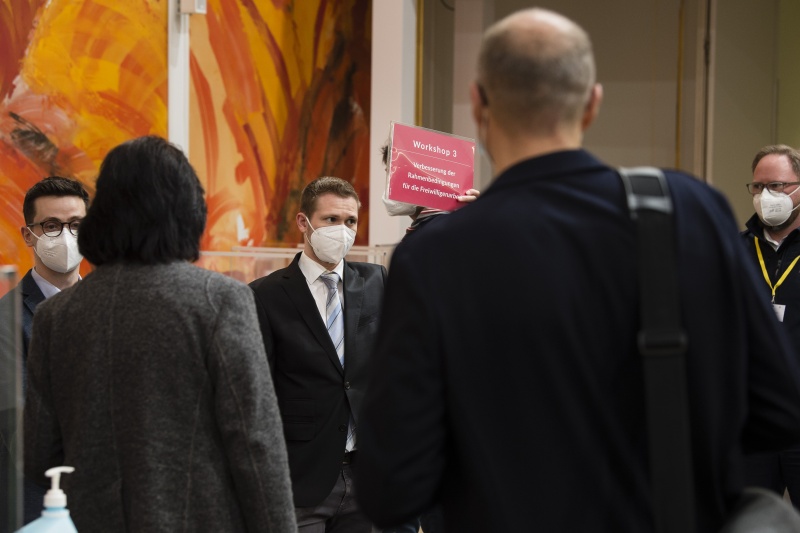 Blick Richtung VeranstaltungsteilnehmerInnen - Teilnahme an den Workshops