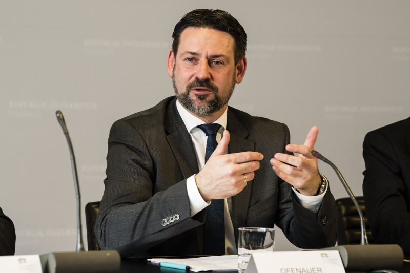 Am Podium: Amtsführender Vorsitzender Nationalratsabgeordneter Friedrich Ofenauer (ÖVP)