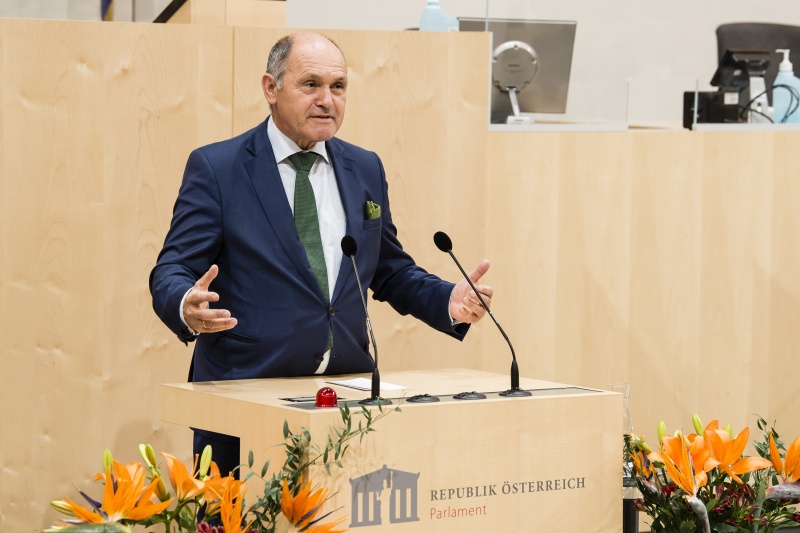 Am Rednerpult: Nationalratspräsident Wolfgang Sobotka (ÖVP)