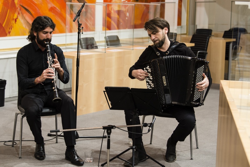 Musikalische Umrahmung Milos Todorowski und Oscar Antoli